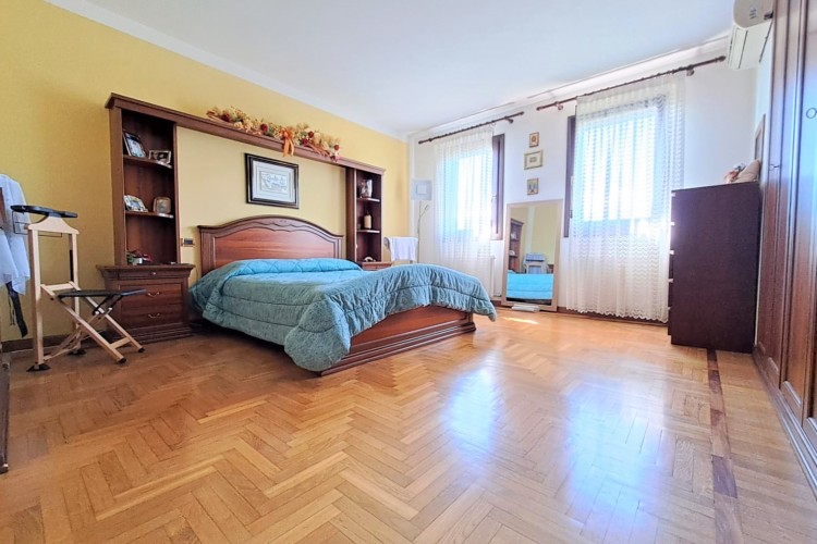 VILLA A SCHIERA INDIPENDENTE A PIEVE DEL GRAPPA