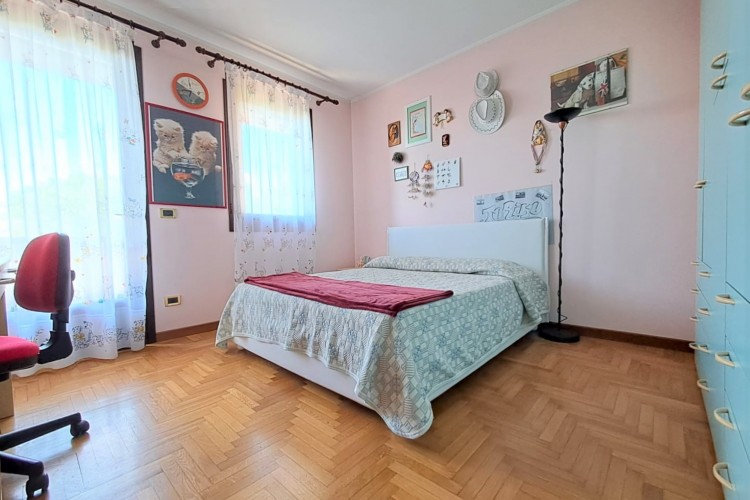 VILLA A SCHIERA INDIPENDENTE A PIEVE DEL GRAPPA