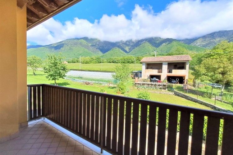 VILLA A SCHIERA INDIPENDENTE A PIEVE DEL GRAPPA