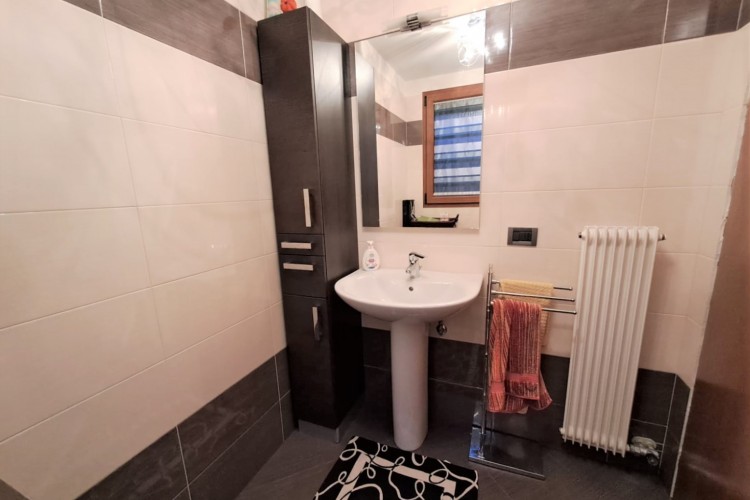 VILLA A SCHIERA INDIPENDENTE A PIEVE DEL GRAPPA