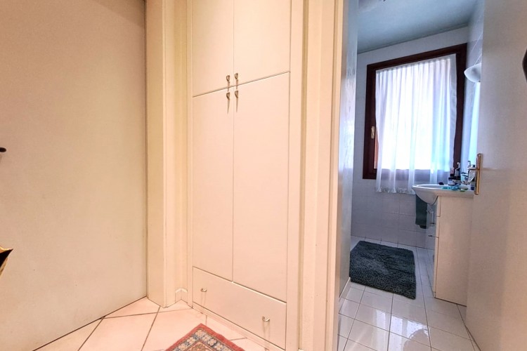 VILLA A SCHIERA A DUE PASSI DAL CENTRO DI BASSANO