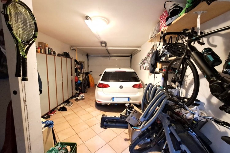 VILLA A SCHIERA A DUE PASSI DAL CENTRO DI BASSANO