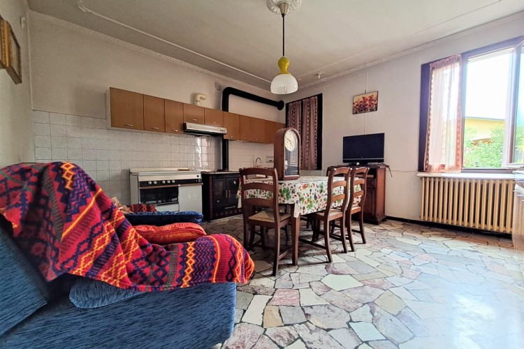 GRANDE CASA RUSTICA A DUE PASSI DA CITTADELLA