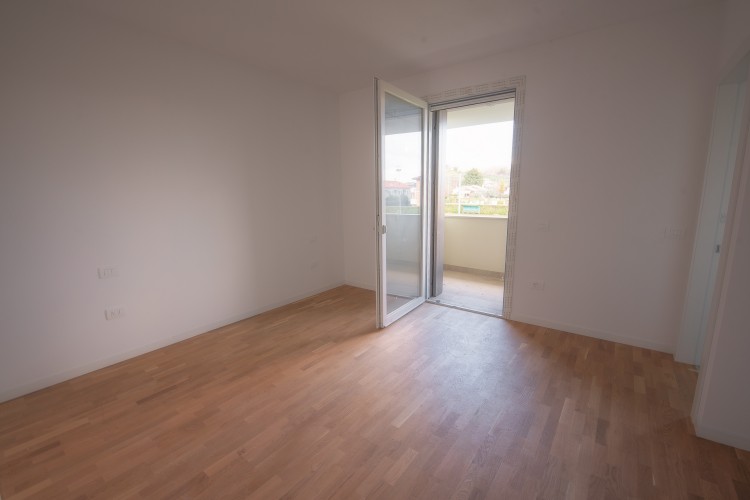 NUOVA VILLA A SCHIERA A MUSSOLENTE