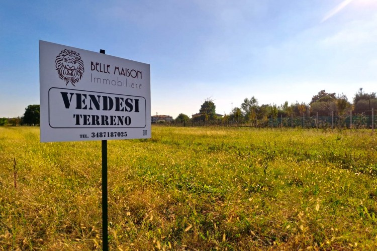 TERRENO AGRICOLO A ROSA'