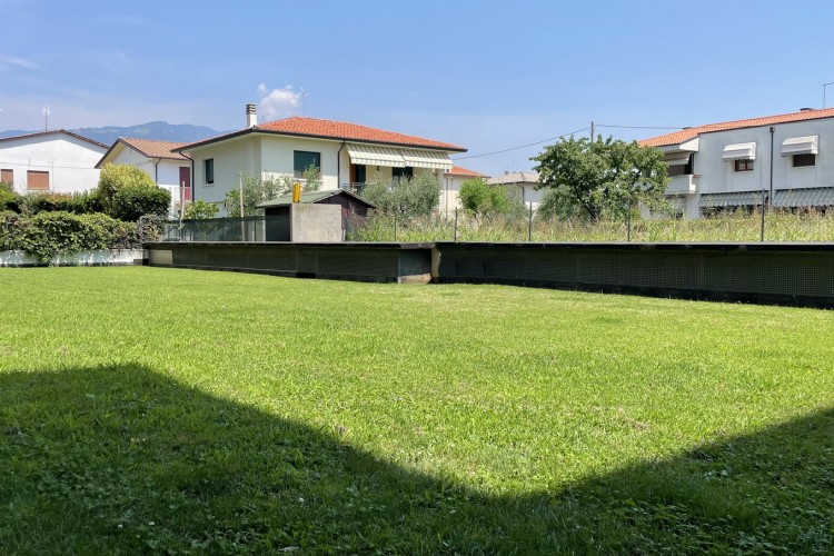 APPARTAMENTO BICAMERE CON TERRAZZO ABITABILE A BASSANO DEL GRAPPA