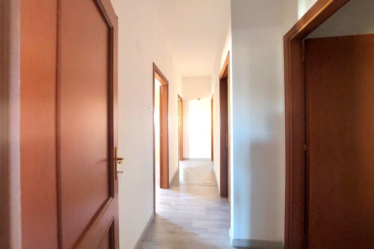 APPARTAMENTO AL PIANO PRIMO CON INGRESSO INDIPENDENTE A CA' BARONCELLO