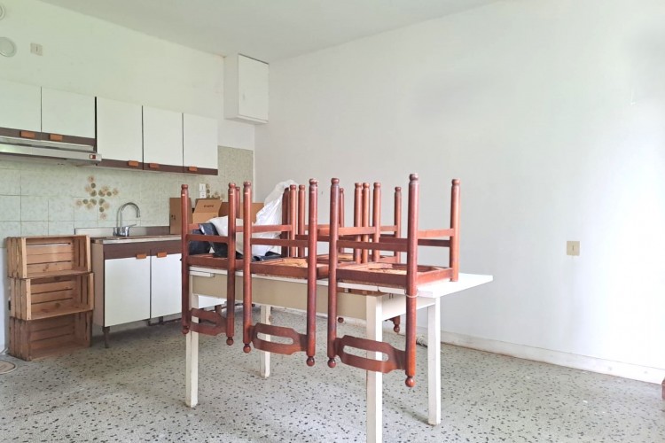 PORZIONE DI CASA BIFAMILIARE INDIPENDENTE CON AMPIO SCOPERTO PRIVATO A BASSANO DEL GRAPPA
