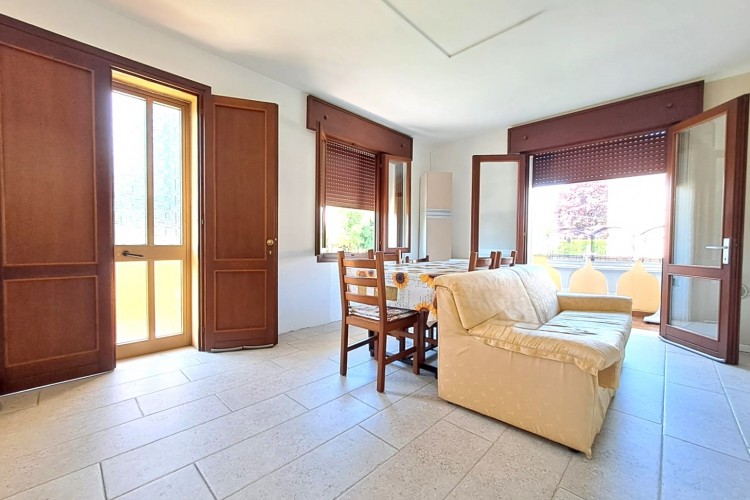 APPARTAMENTO BICAMERE CON GIARDINO A CARMIGNANO DI BRENTA