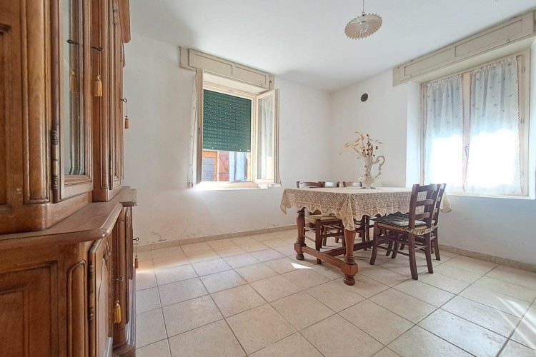 SUGGESTIVA CASA INDIPENDENTE A BERCETO